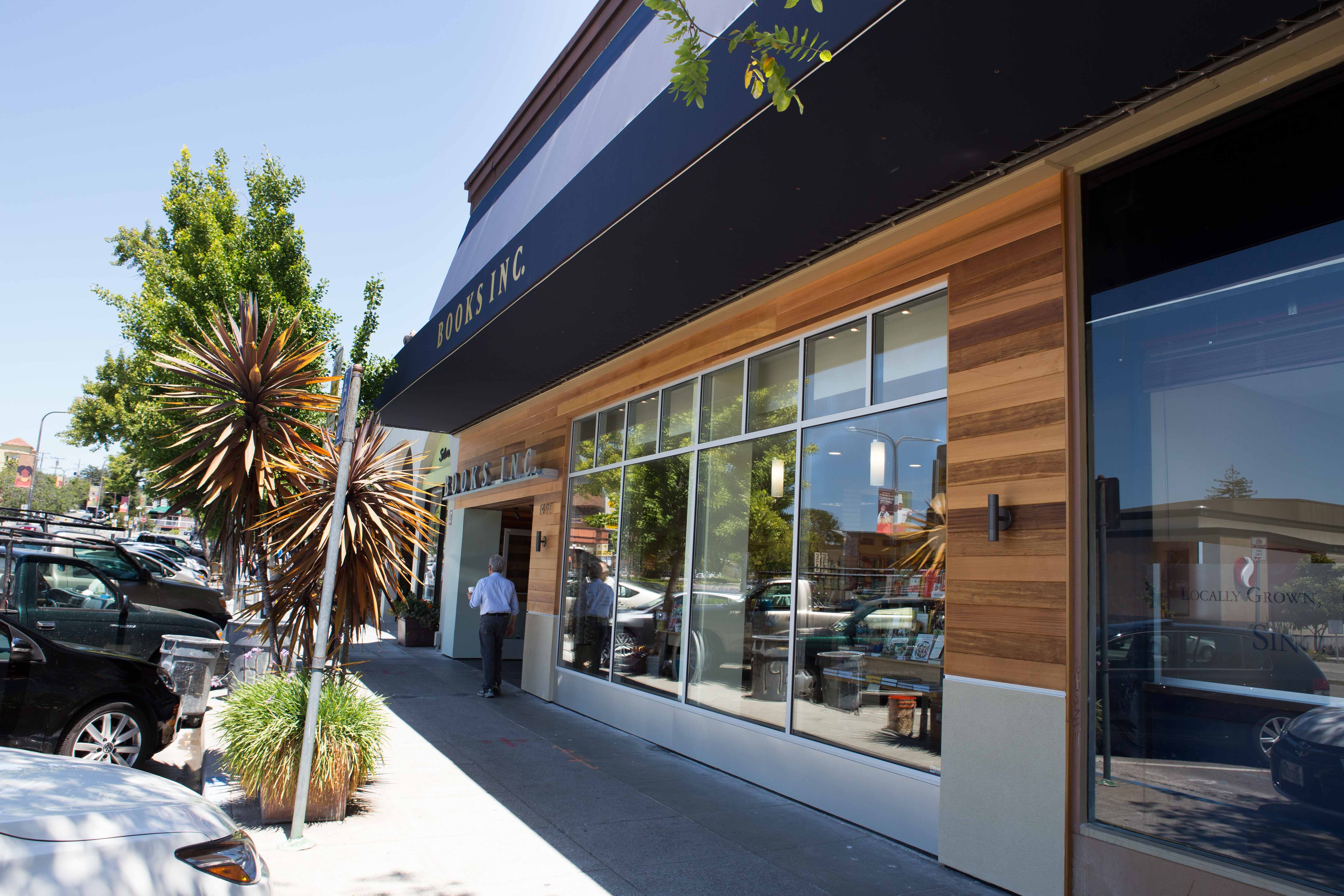 Books Inc. is closing its Berkeley store as company files for bankruptcy