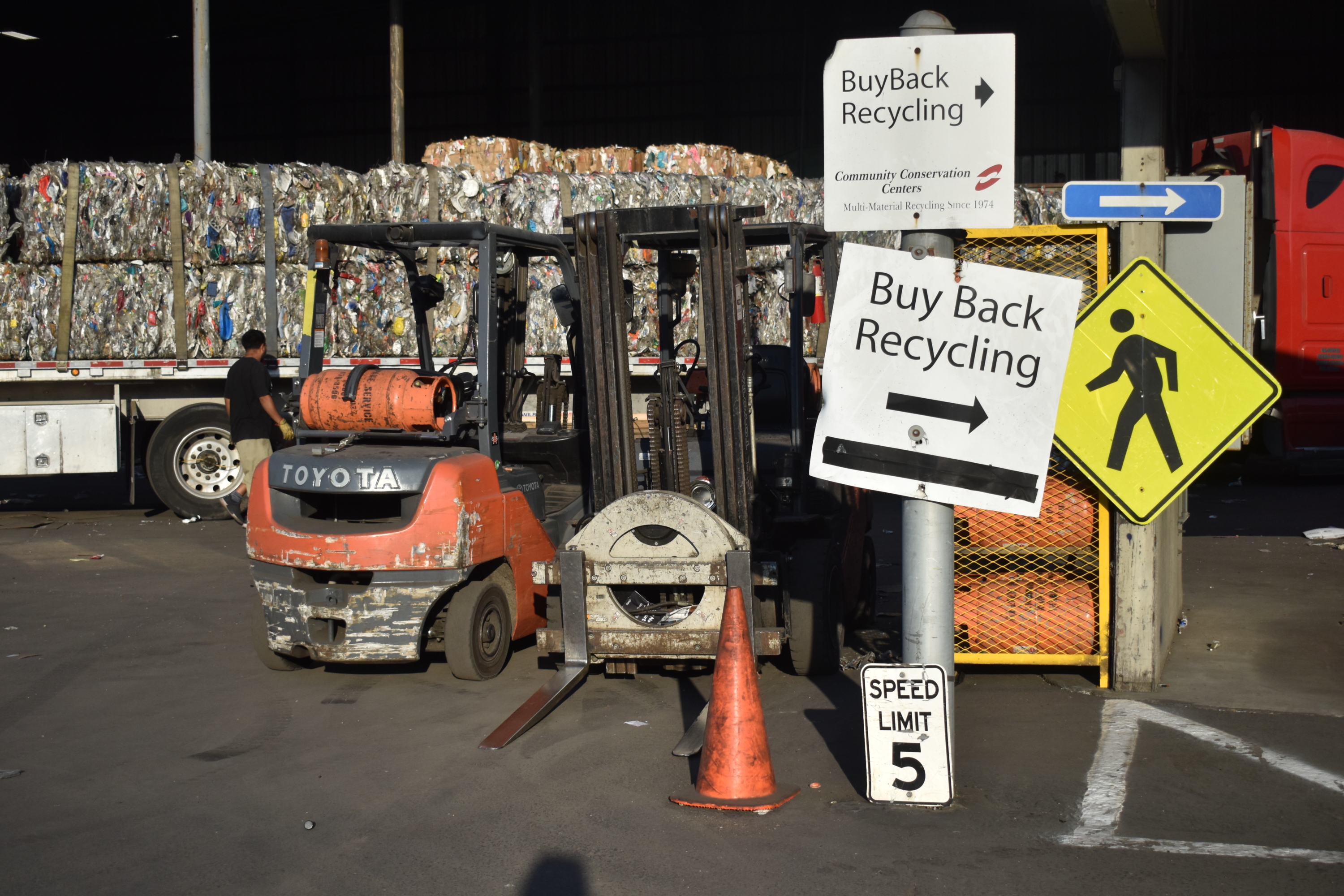 No-bid city contracts could be giving Berkeley a bad deal, audit finds