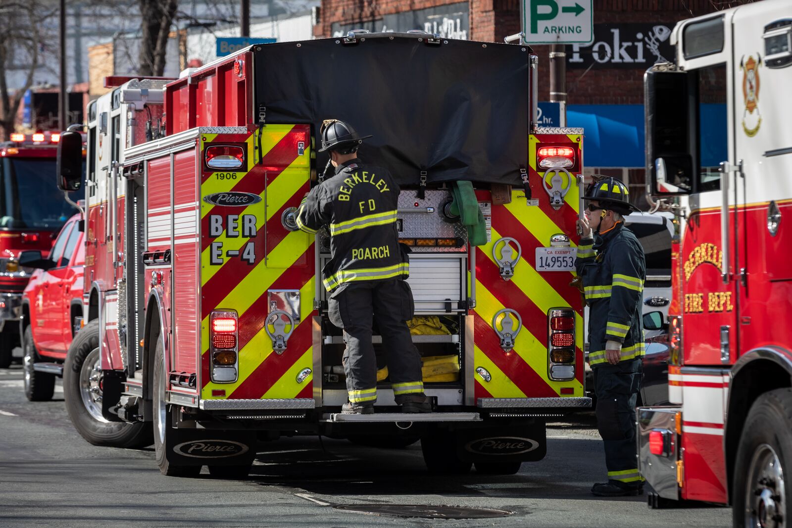 Woman on electric scooter sustains head injury in Berkeley crash