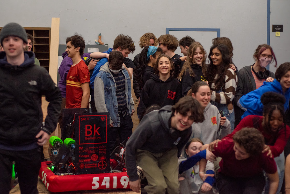 Photos Berkeley High Robotics Team Will Vie For World Title Photos Berkeley High Robotics Team Will Vie For World Title