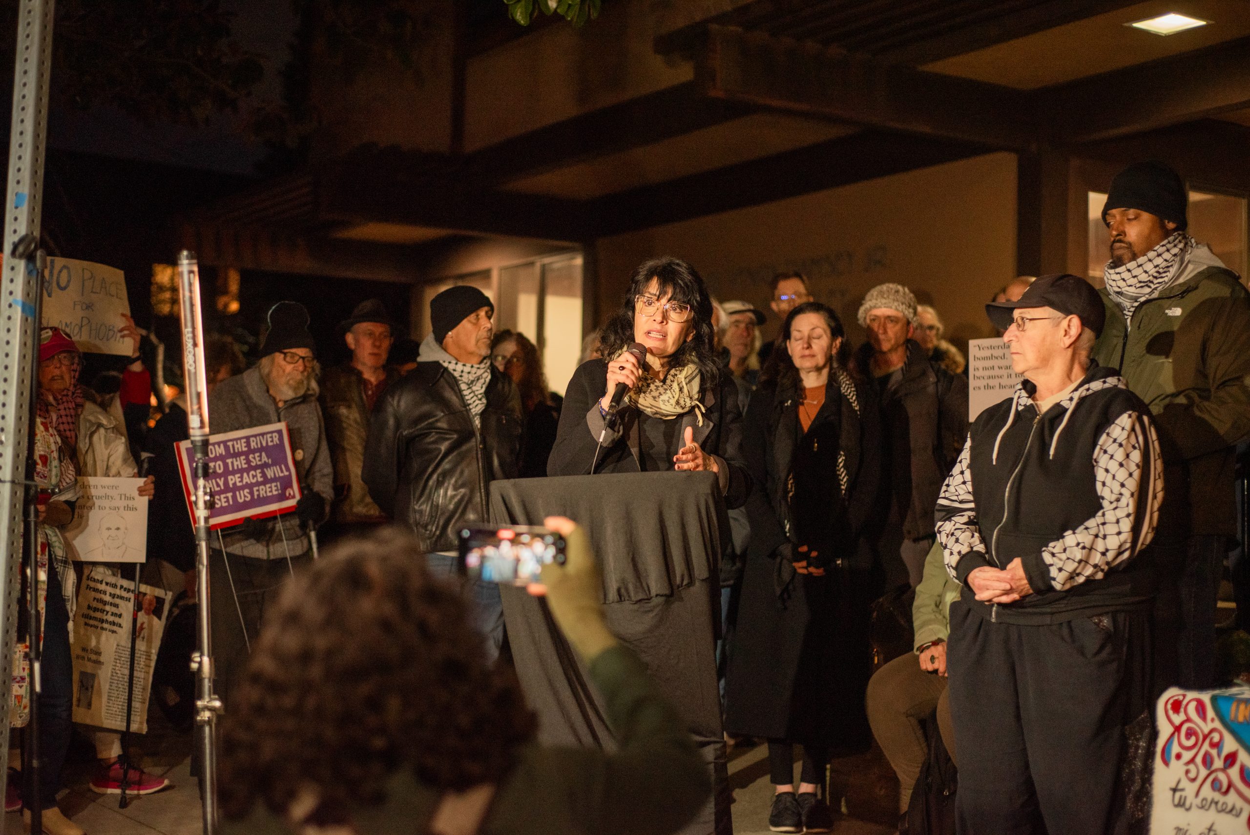 Berkeley rallies after Muslim-owned clinic targeted by anti-Islam graffiti