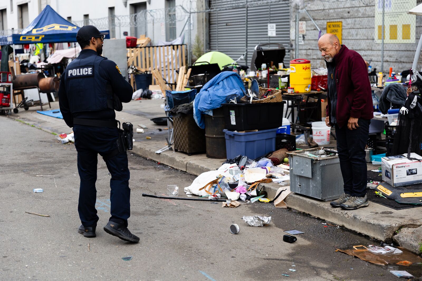 Bayer evicts homeless encampment from street Berkeley gave it