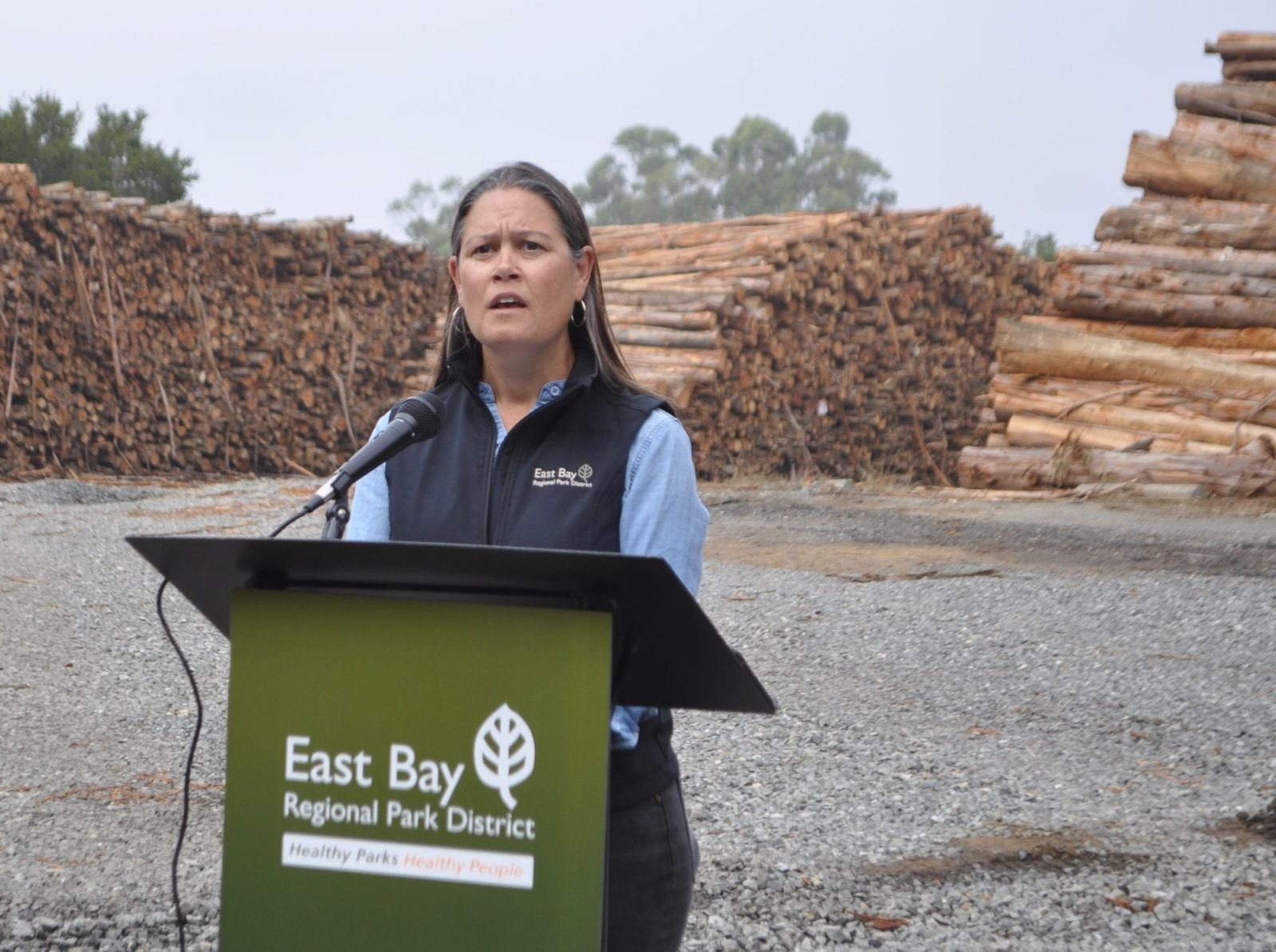 East Bay parks general manager steps down, threatening legal action against former employer