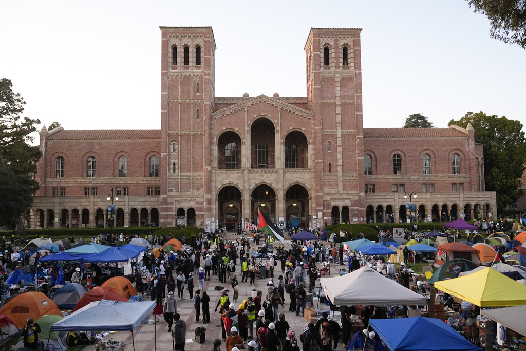 Trump’s DOJ pressured lawyers to ‘find’ evidence that UCLA and UC Berkeley had illegally tolerated antisemitism