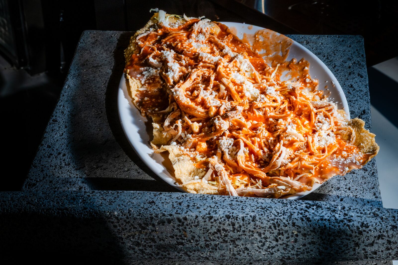 Oakland's famous tostada is back. Cenaduria Elvira is opening near Jack London Square