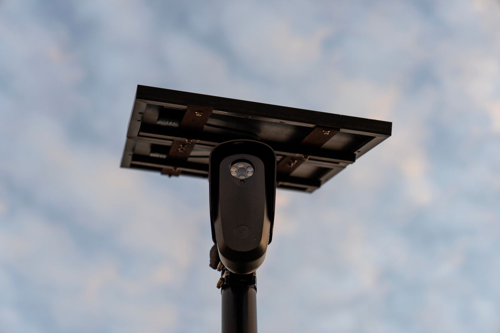 Leaked memo: Berkeley's Flock surveillance expansion has 'legal risks,' city attorneys say